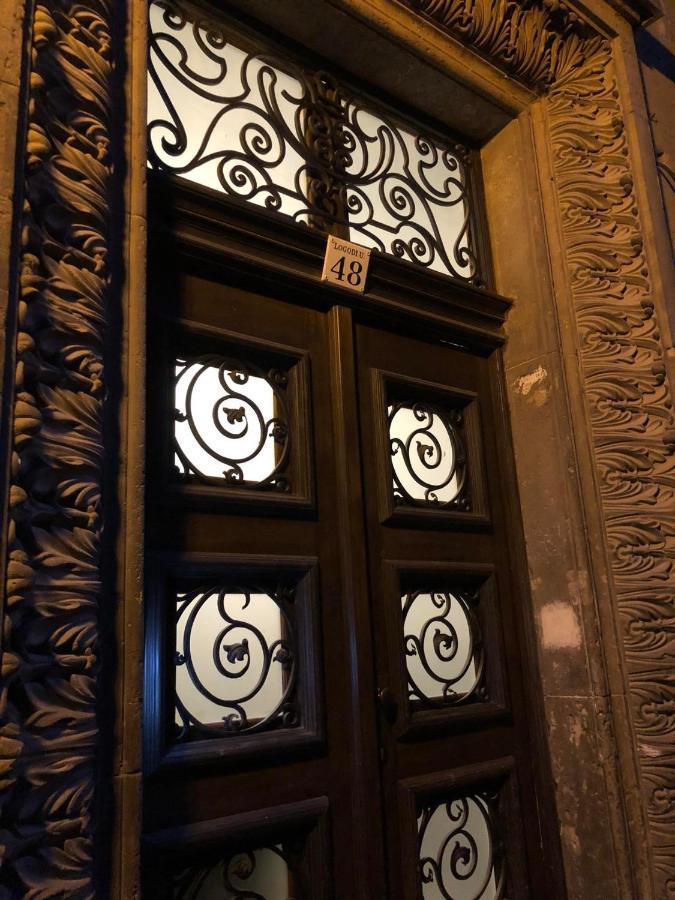 Quiet Apartment Near Buda Castle Budapest Esterno foto